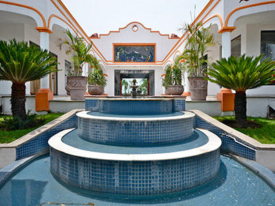 Hotel Misión